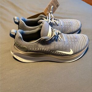 Nike Infinity Run 4